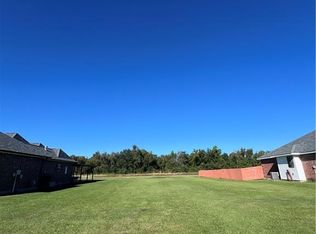 232 Mandalay West Dr, Houma, LA 70360