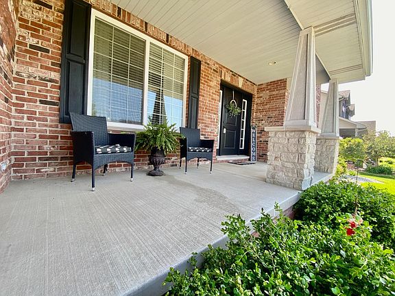 2nd image of 9051 W 96th Ave