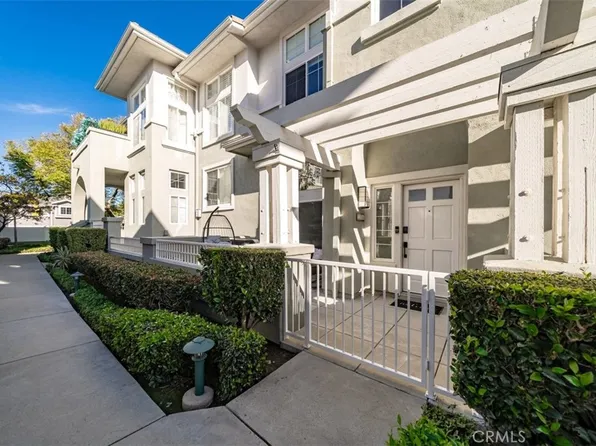 18061 Joyful Ln APT 104, Huntington Beach, CA 92648