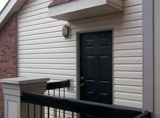 11031 Sugar Pines Ct APT G, Florissant, MO 63033