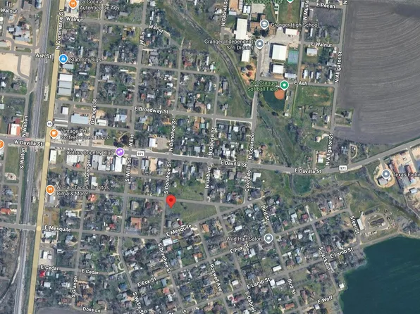 400 E Elm St, Granger, TX 76530