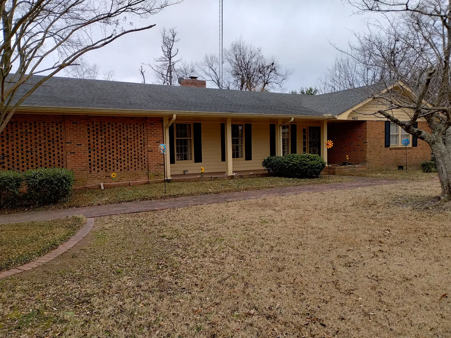 2 bed, 2.5 bath, 2713 sqft, $2,100 — Photo 4