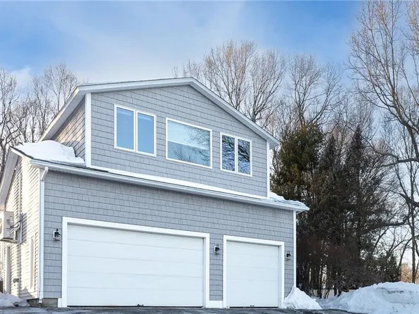 9 Eagle Nest Dr, Lincoln, RI 02865