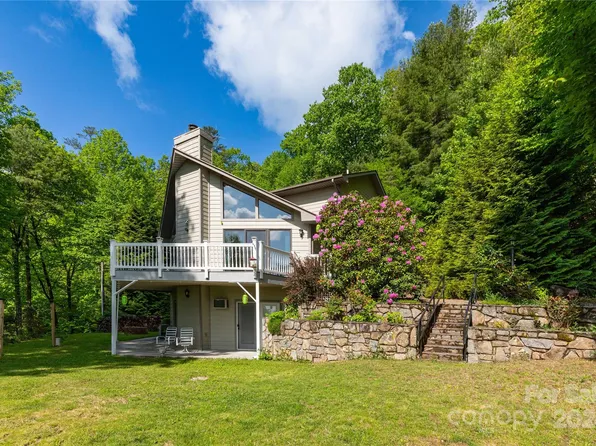 80 Pine Top Ln, Waynesville, NC 28785