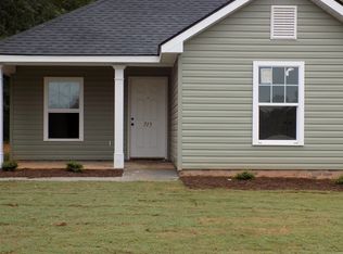 713 N Broad St, Clinton, SC 29325