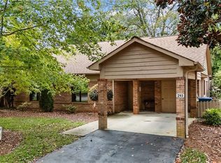 293 Hollybrook Dr, Bermuda Run, NC 27006