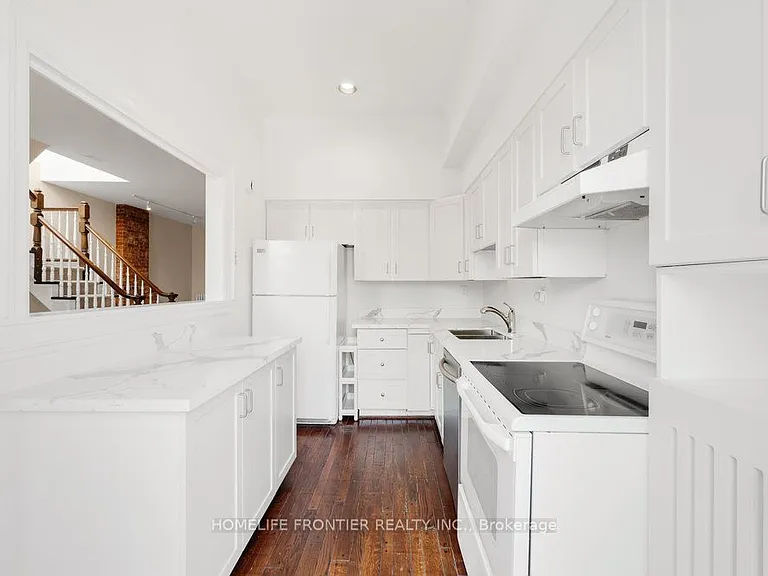 17 Teddington Park Ave W #3 — Photo 12