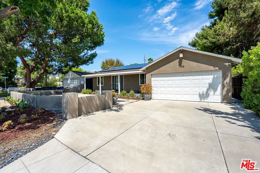 3 bed, 2.0 bath, 1340 sqft, $5,995 — Photo 1