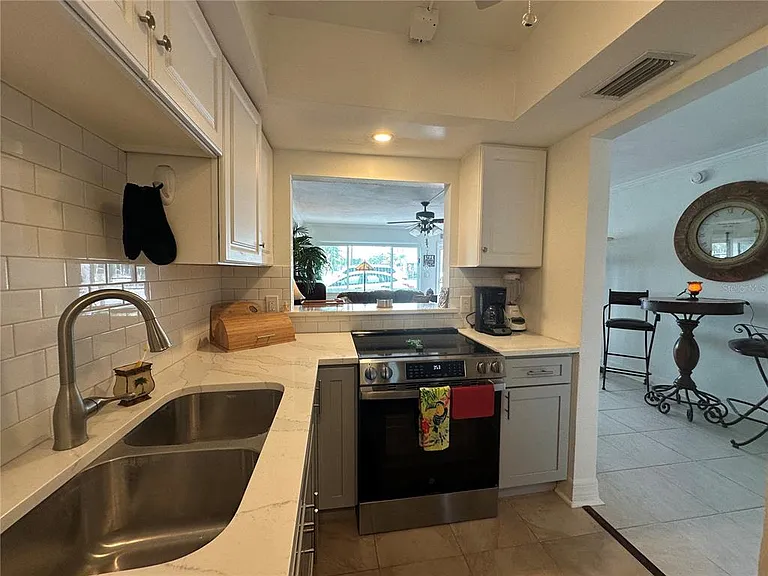 6161 Gulf Winds Dr #150 — Photo 18