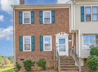 6205 Waterside Ln, Raleigh, NC 27613