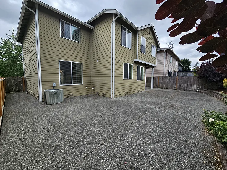 3713 222nd Pl SE — Photo 32