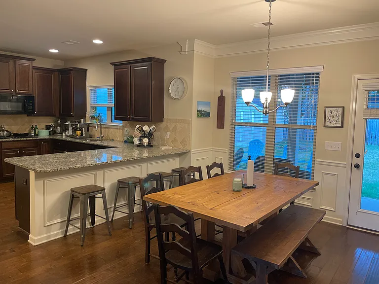 609 Angel Oak Ln — Photo 6
