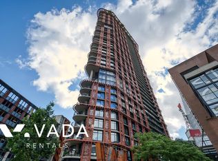 128 Cordova St W #3210, Vancouver, BC