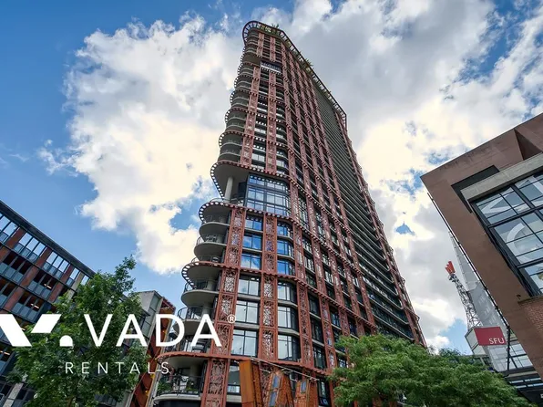 128 Cordova St W #3210, Vancouver, BC V6B 0E6
