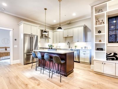 40 Mount Vernon St APT 1, Charlestown, MA, 02129