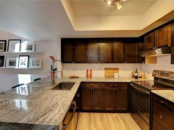 5th image of 7164 Almendro Ter APT 1