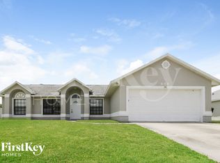 948 Buford St NW, Palm Bay, FL 32907