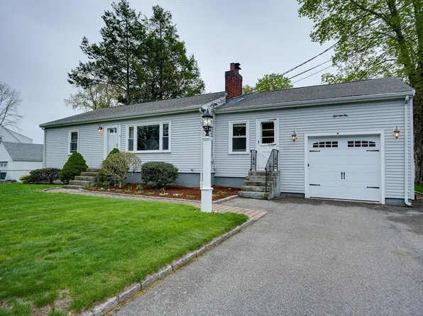 18 Lodge Rd, Natick, MA 01760