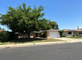 925 W San Gabriel Ave, Clovis, CA