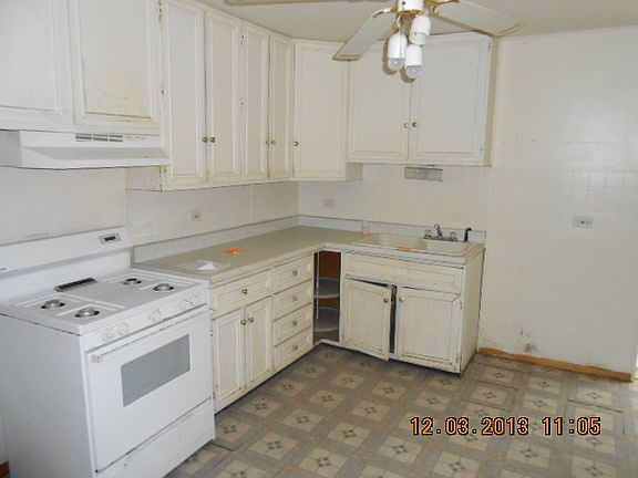 4th image of 4434 Camden Ct