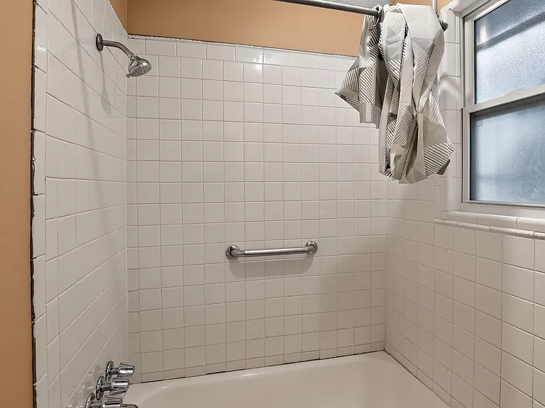 4010 Ravenwood Ave — Photo 7