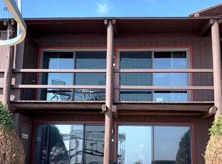 9201 Breezy Point Dr APT 211, Pequot Lakes, MN 56472