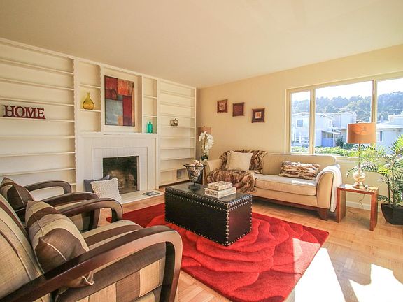 3rd image of 231 Longford Dr