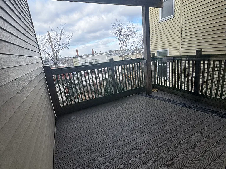 280 Lexington St #3 — Photo 4