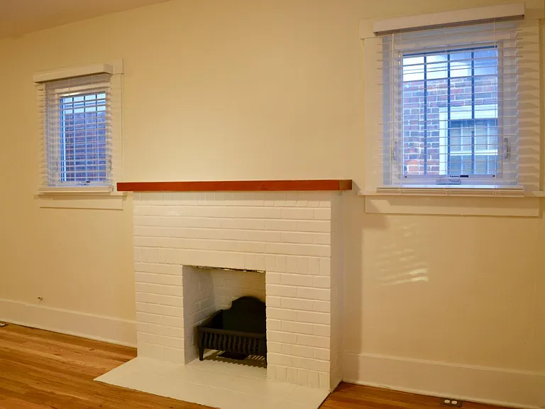 1009 E 5th Ave — Photo 12
