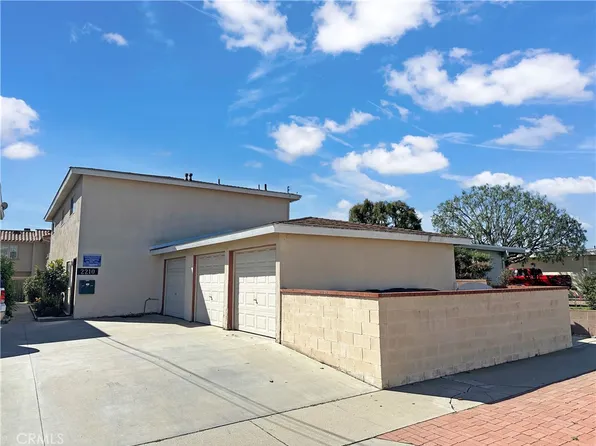 2210 W 229th St, Torrance, CA 90501
