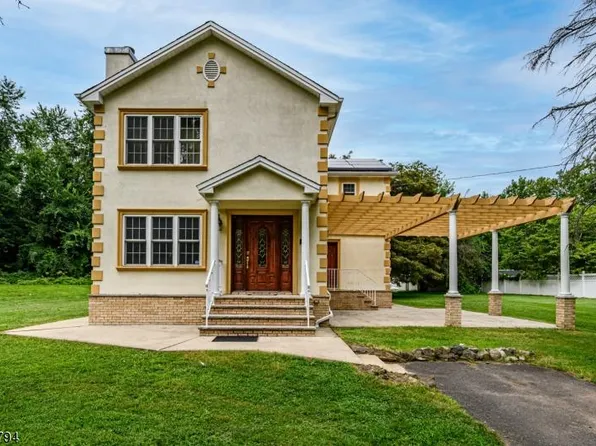 43 Franklin St, Vauxhall, NJ 07088