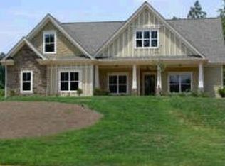 8335 Sagewood Dr, Gainesville, GA 30506