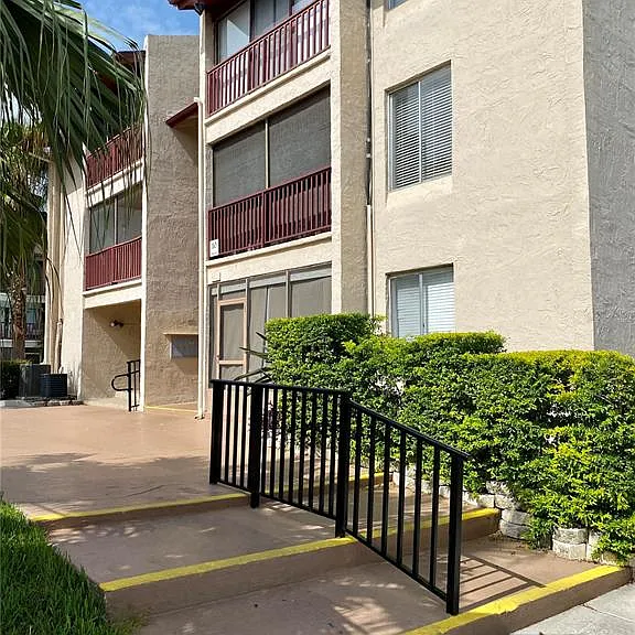8602 Huron Ct #50 — Photo 26