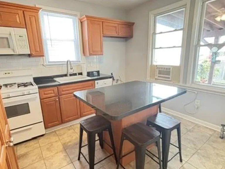 760 Hamilton St #1 — Photo 12