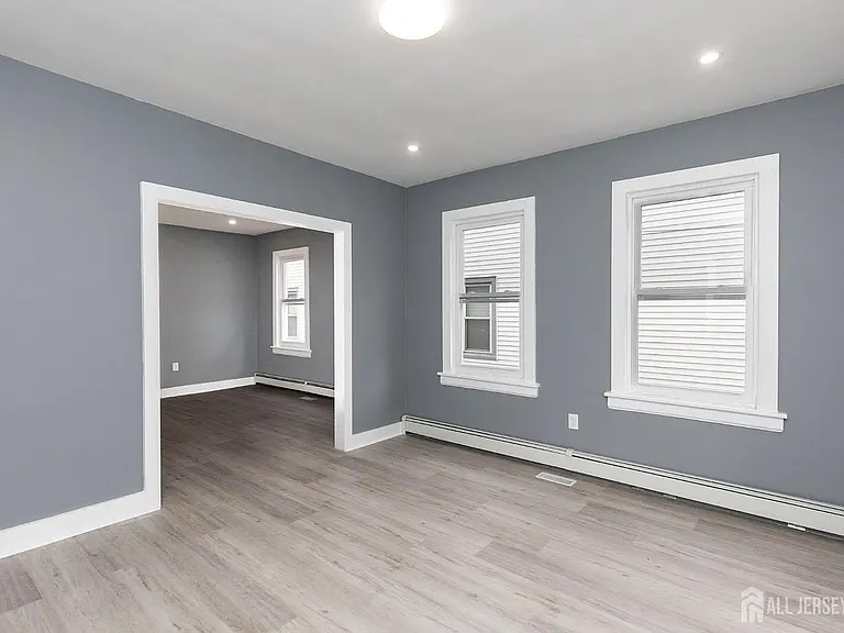 324 Harper Pl #2 — Photo 17