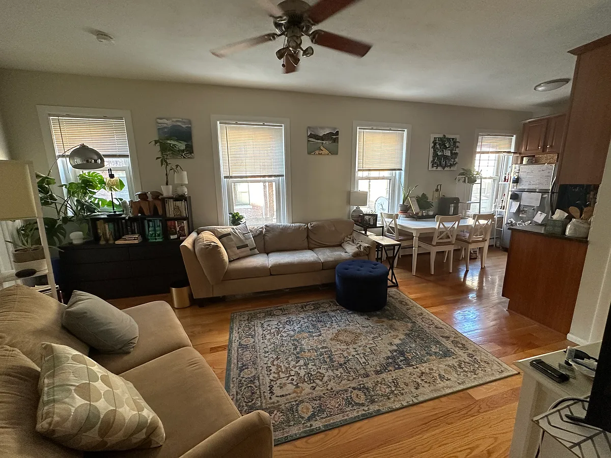 Building Photo - 139 Salem St #3