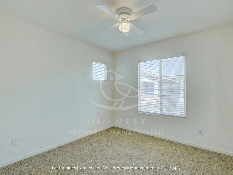 1392 Impressionist Loop — Photo 21