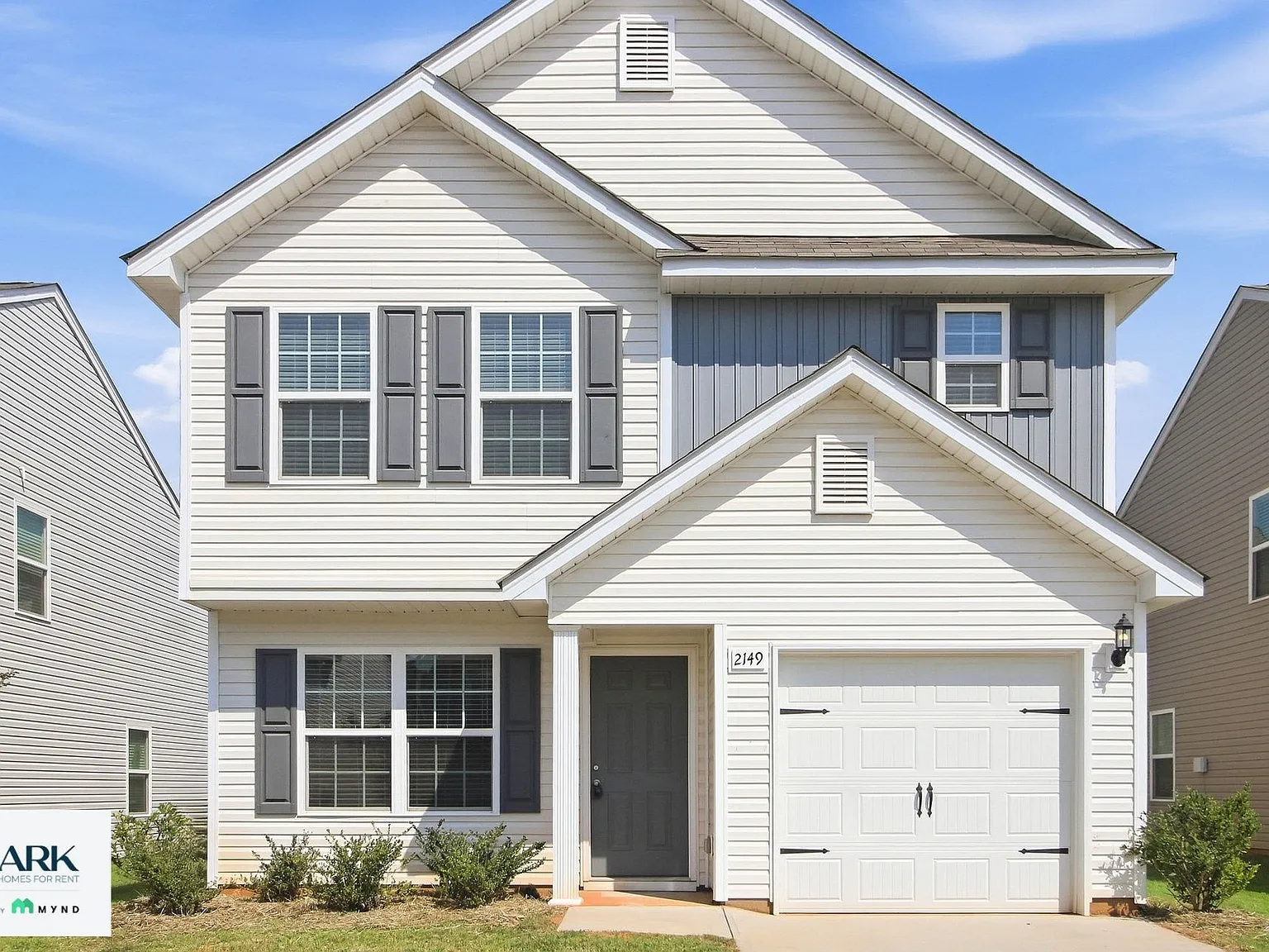 3 bed, 2.5 bath, 1434 sqft, $1,715 — Photo 1