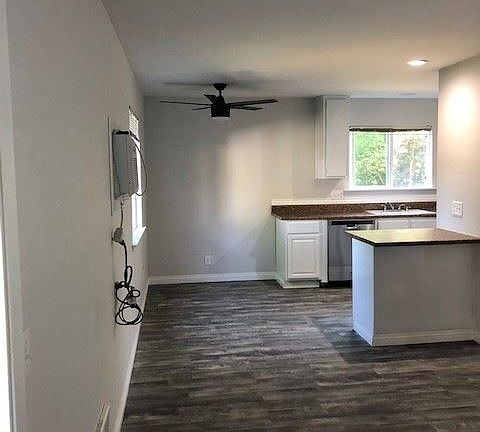 5th image of 5400 Mariquita Ave APT 3