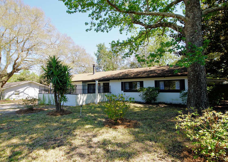 1st image of 418 Stahlman Ave