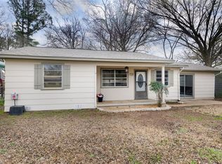 1046 Paradise Cove Rd, Pottsboro, TX 75076