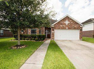 12107 Bogey Way, Pearland, TX 77581