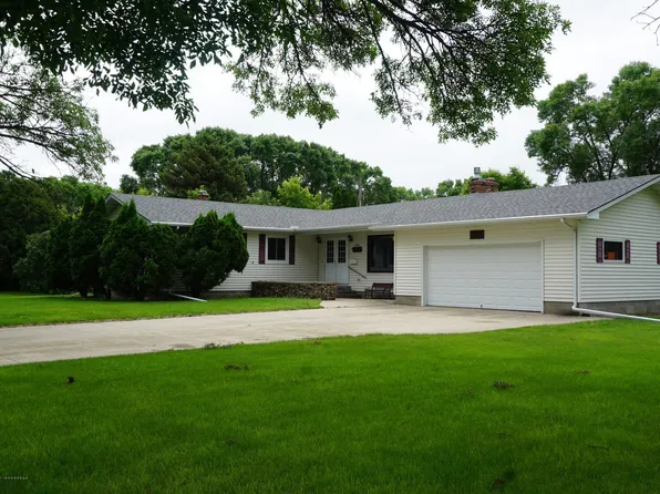 602 5th Ave NE, Barnesville, MN 56514