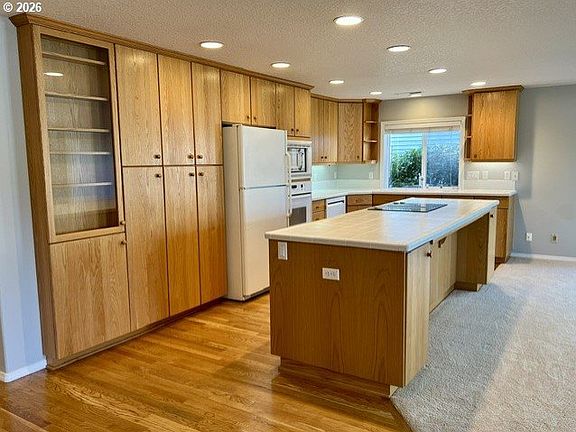 3rd image of 2217 NE 179th St Unit 82
