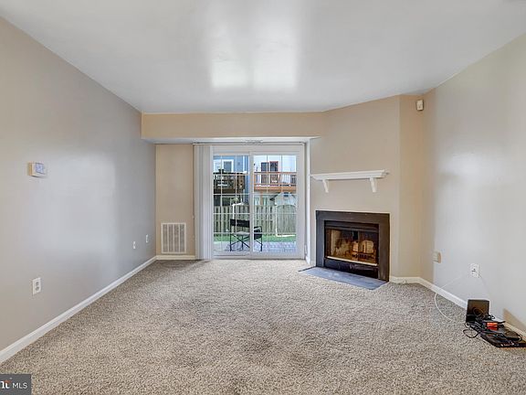 2nd image of 6903 Victoria Dr Unit B