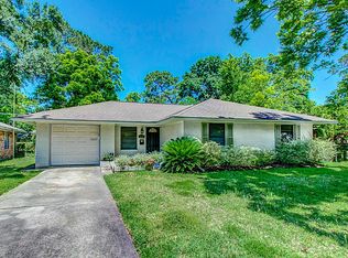 2114 Chippendale Rd, Houston, TX 77018