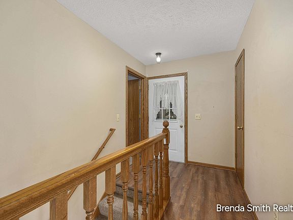 4th image of 2917 Parkside Dr