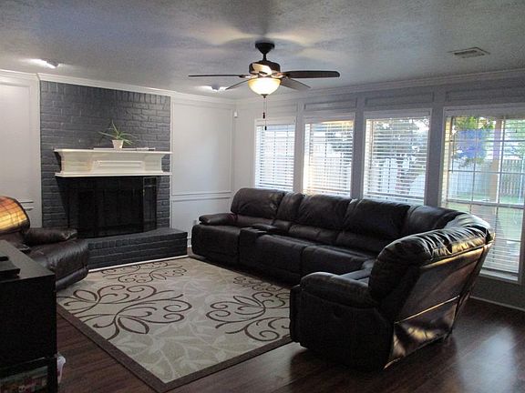 4th image of 11414 Galbreath Dr