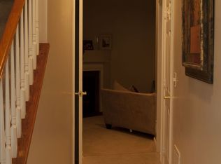 7810 Locust Leaf Ln, Alexandria, VA 22315