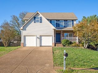 2304 Hayward Ln, Spring Hill, TN 37174